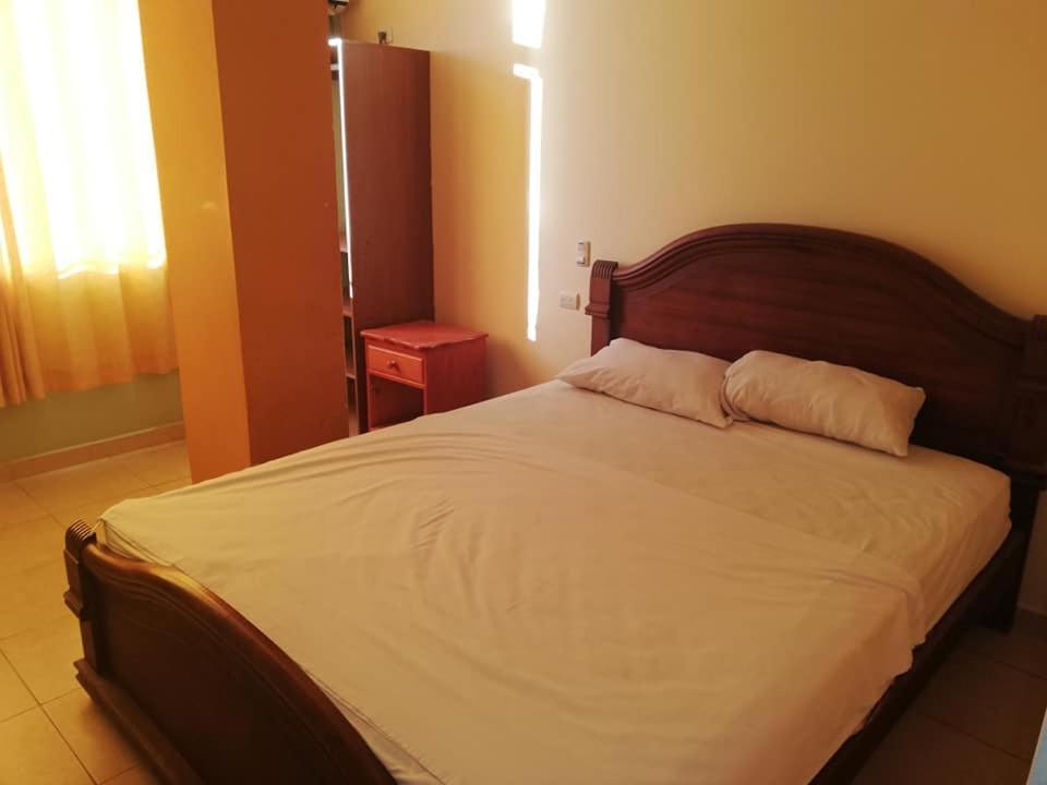 Hotel Internacional En Атакамес Екстериор снимка
